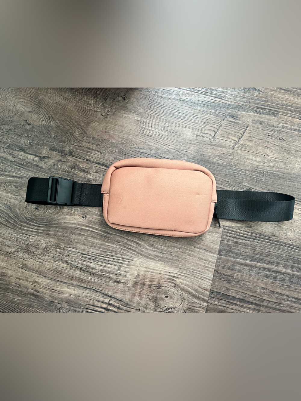 BKE cognac belt bag
